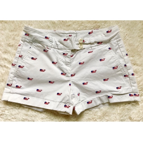 Vineyard Vines Pants - Women's Vineyard Vines Flag Whale 3.5'' Shorts